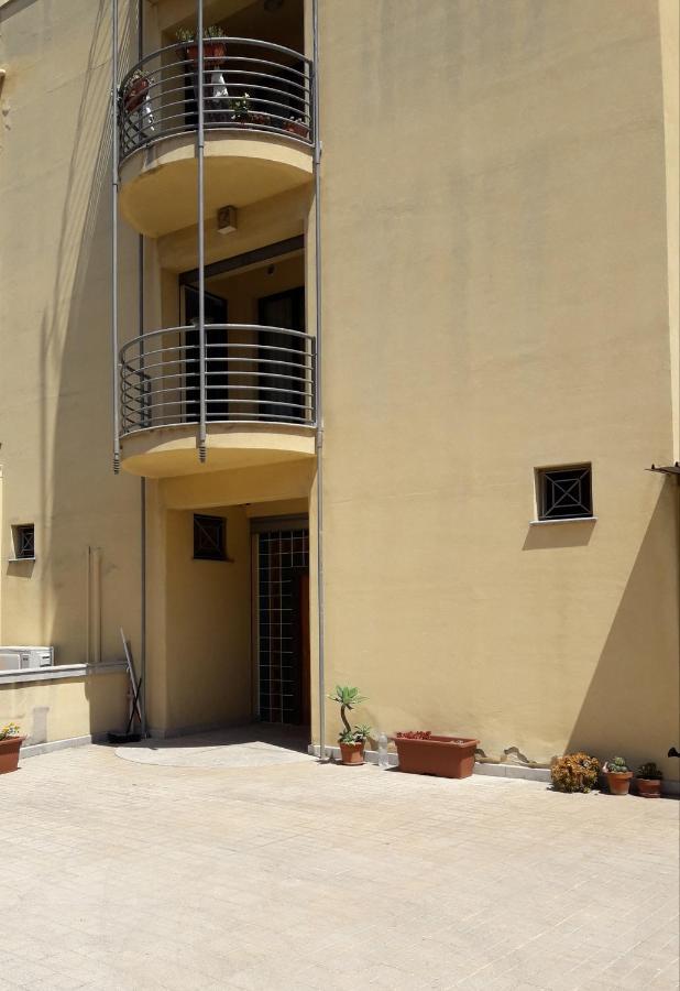 Residenza Del Borgo Apartment Trapani Bagian luar foto